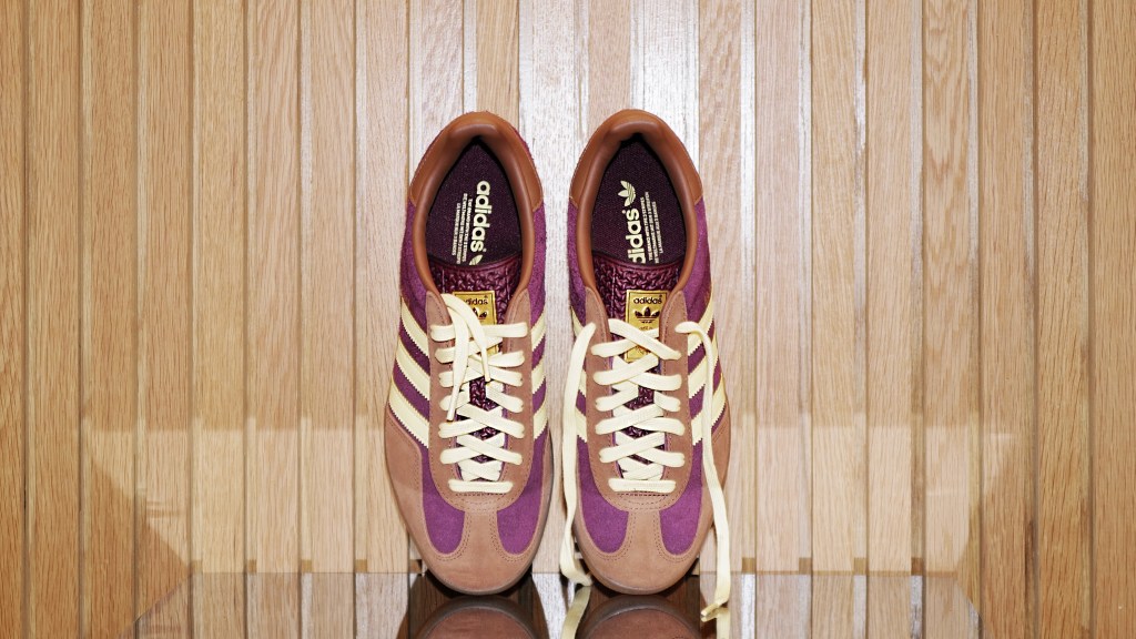 adidas gazelle shoes burgundy sneakers