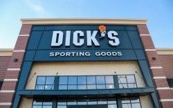 MUNCY, PENNSYLVANIA, UNITED STATES - 2022/11/21: A Dick's Sporting Goods store stands at the Lycoming Crossing Shopping Center in Muncy. The Christmas holiday shopping season in the United States traditionally begins after Thanksgiving. (Photo by Paul Weaver/SOPA Images/LightRocket via Getty Images)