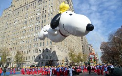 Macy's Thanksgiving Day Parade 2016 Costs